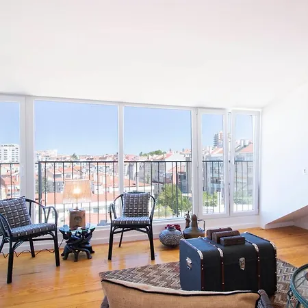 Lusitano Floor Daire Lisboa